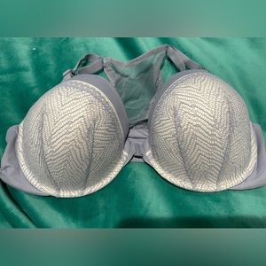 Victorias Secret Bra 40DD